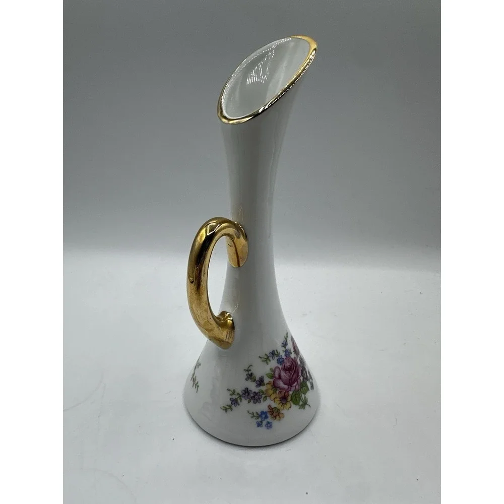 Porcelanas Guillen Madrid Porcelain Bud Vase‎ White Floral Gold Handle Spain